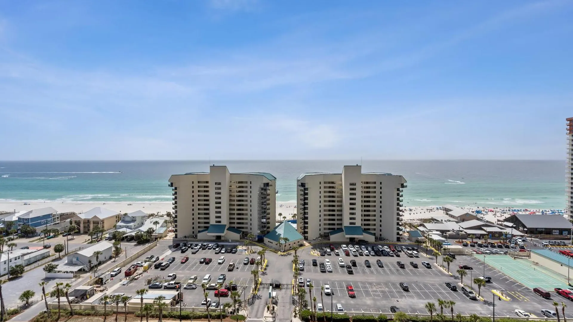 Stunning Gulf View Condo - Direct Beach Access - Stunning Sunsets Панама-Сити